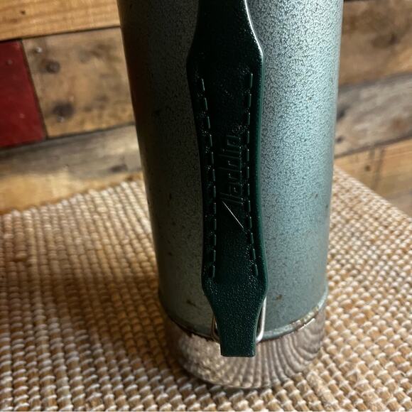 Stanley Aladdin Green‎ Vintage Theromos - Picture 7 of 13
